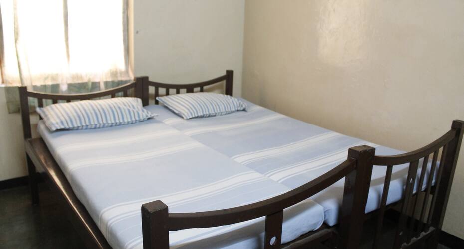 Rajgirish Lodge, Thiruvananthapuram 4